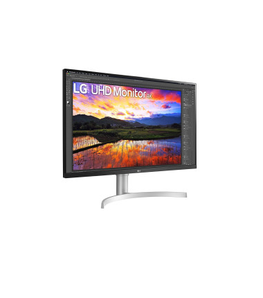LG UltraFine HDR Monitor with FreeSync 32UN650-W 31.5 ", IPS, 4K UHD, 3840 x 2160 pixels, Widescreen (16:9), 5 ms, 350 cd/m², Wh