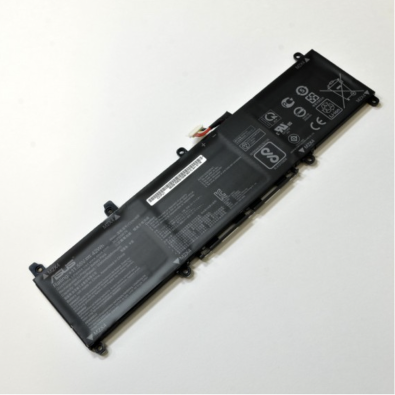ASUS genuine battery C31N1806 Vivobook S13 S330 X330 42Wh ASUS genuine battery C31N1806 Vivobook S13 S330 X330 42Wh