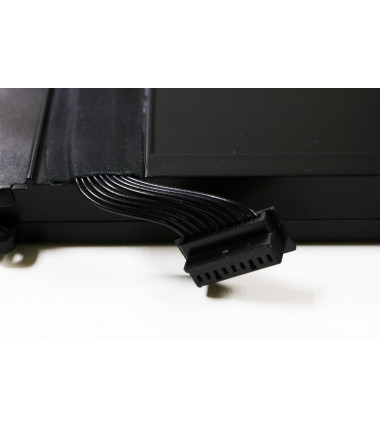 Apple A1382 HQ battery