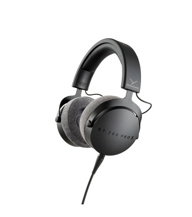 Beyerdynamic | Studio Headphones | DT 700 PRO X | Over-Ear | Black | Noise reduction